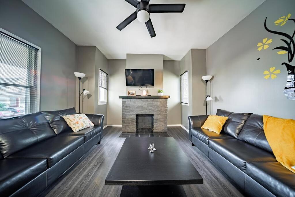 Walkable Gem In Little Italy Διαμέρισμα Κλίβελαντ Εξωτερικό φωτογραφία
